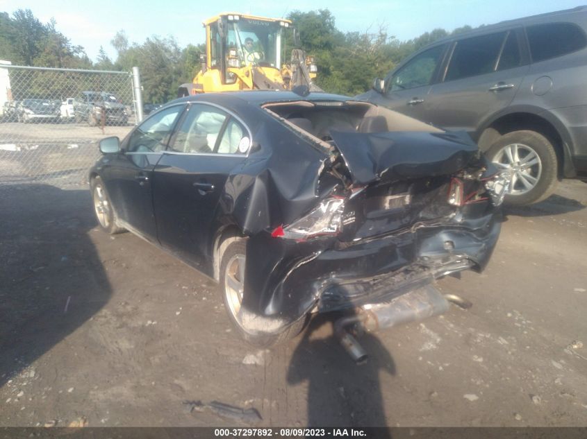 2013 VOLVO S60 T5 - YV1612FH6D2185062
