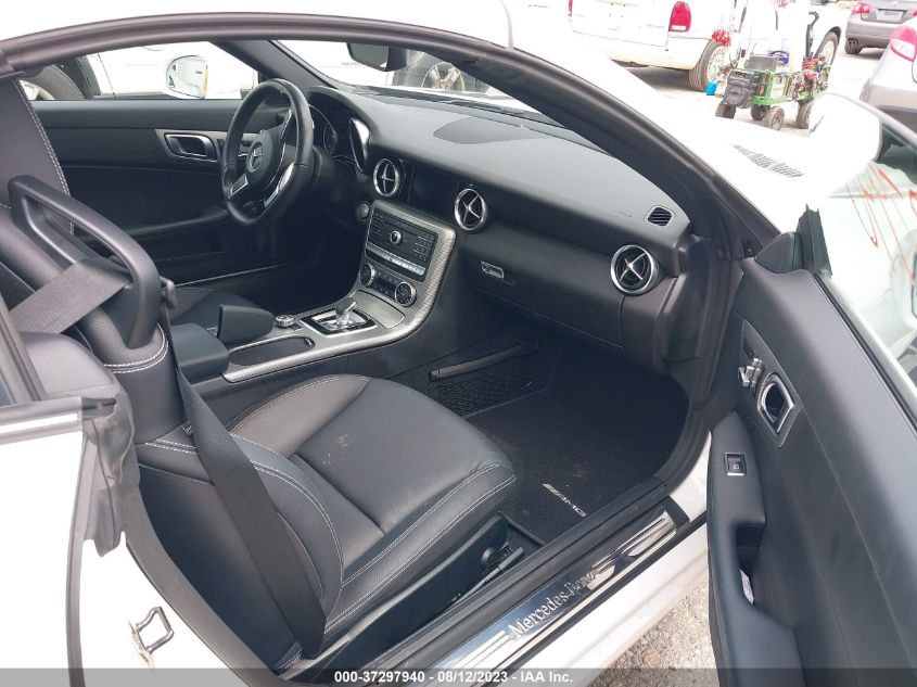 2020 MERCEDES-BENZ SLC 300 - W1KPK3JA5LF172050