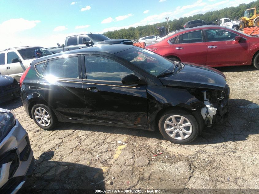 2013 HYUNDAI ACCENT GS - KMHCT5AE2DU104110