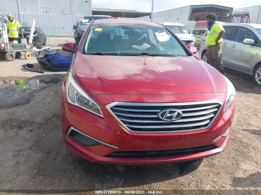 2016 HYUNDAI SONATA 2.4L SE - 5NPE24AF1GH370753