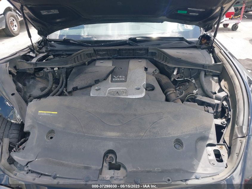 2015 INFINITI Q70 JN1BY1AR4FM562332