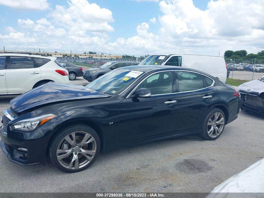2015 INFINITI Q70 JN1BY1AR4FM562332