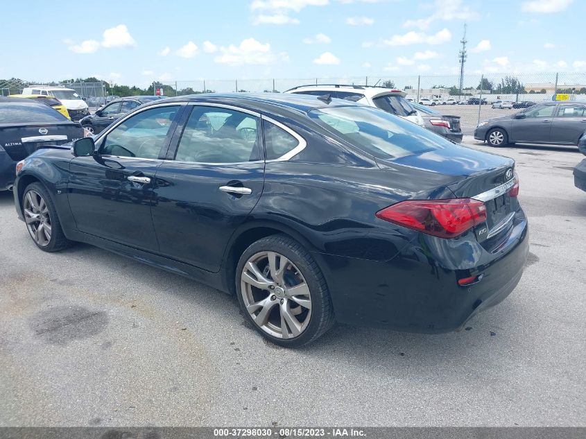 2015 INFINITI Q70 JN1BY1AR4FM562332