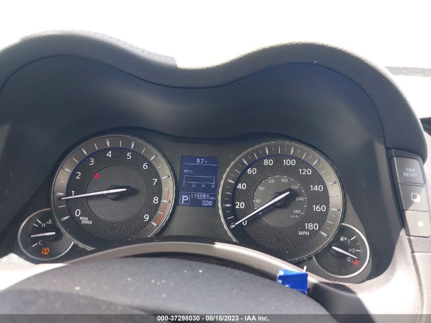 2015 INFINITI Q70 JN1BY1AR4FM562332