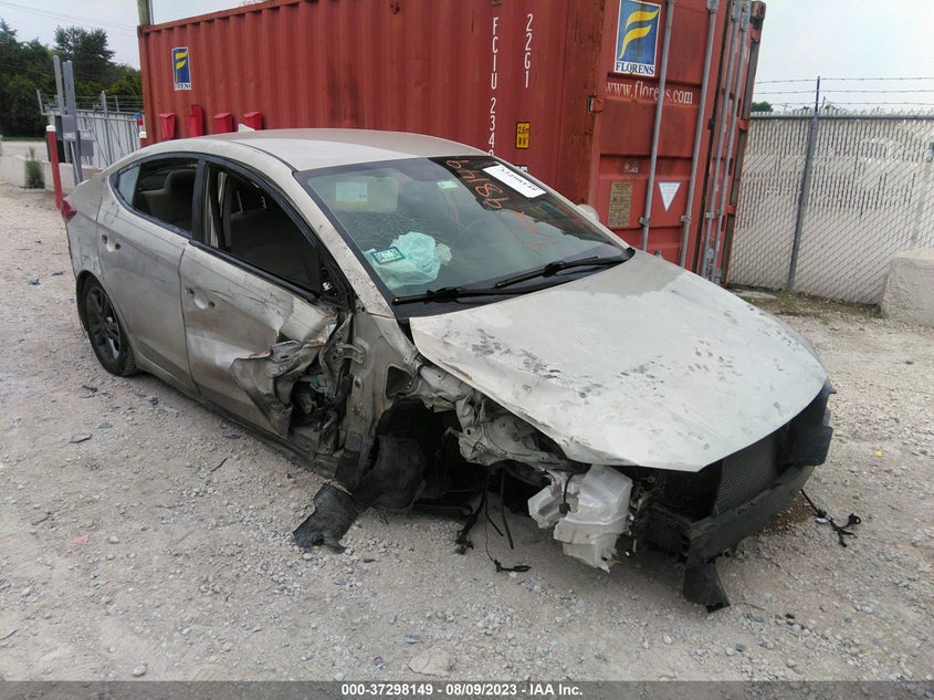 HYUNDAI ELANTRA SE 2017