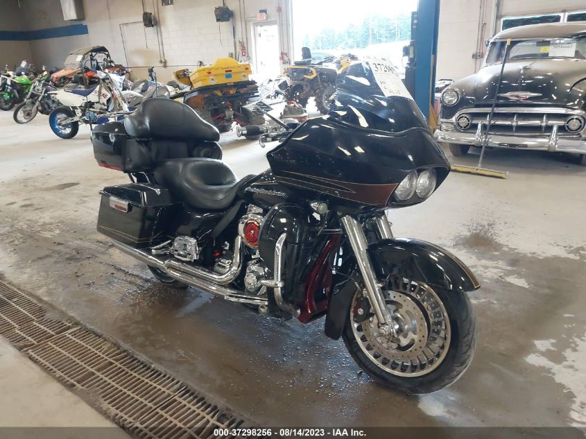 2011 HARLEY-DAVIDSON FLTRU - 1HD1KGM17BB637337