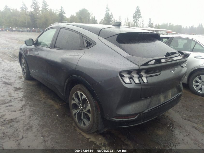 2021 FORD MUSTANG MACH-E PREMIUM - 3FMTK3SS8MMA20423