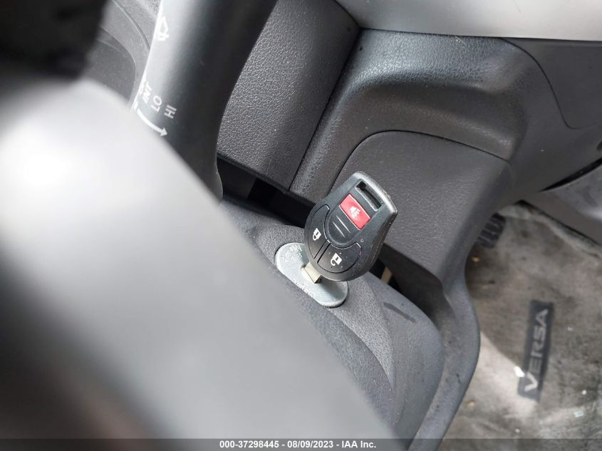2015 NISSAN VERSA NOTE S/S PLUS/SV/SL/SR - 3N1CE2CP9FL423757