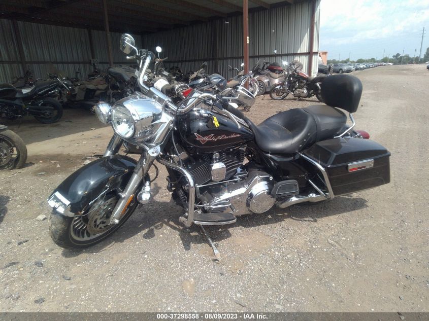 2011 HARLEY-DAVIDSON FLHR - 1HD1FB418BB674680