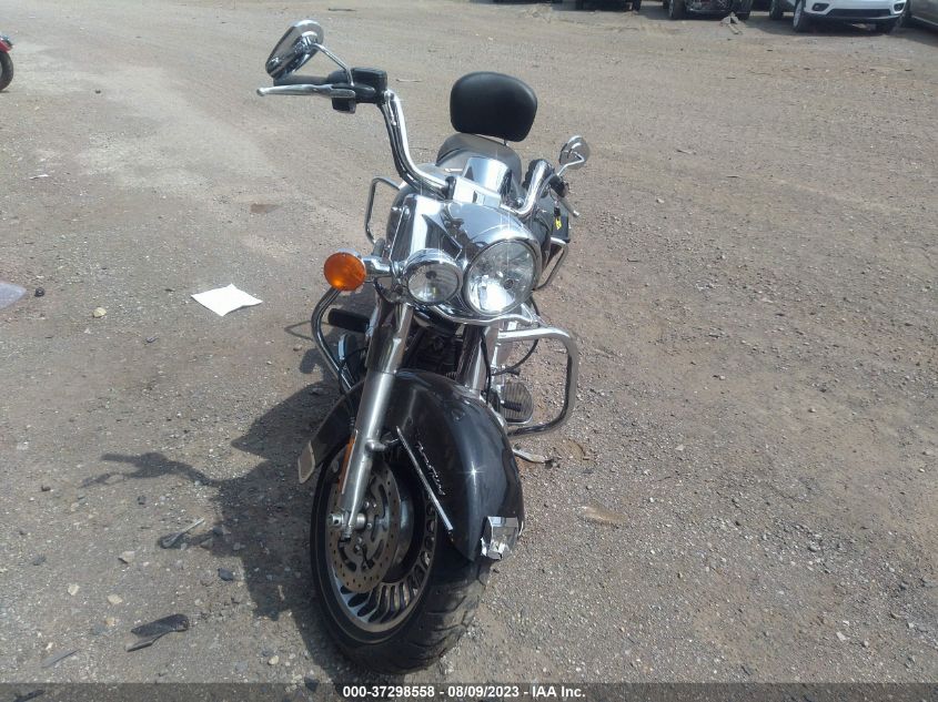 2011 HARLEY-DAVIDSON FLHR - 1HD1FB418BB674680