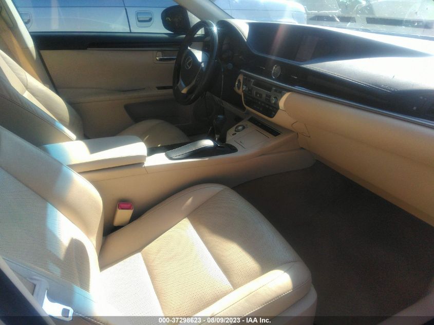 2013 LEXUS ES 350 4DR SDN - JTHBK1GG7D2076853