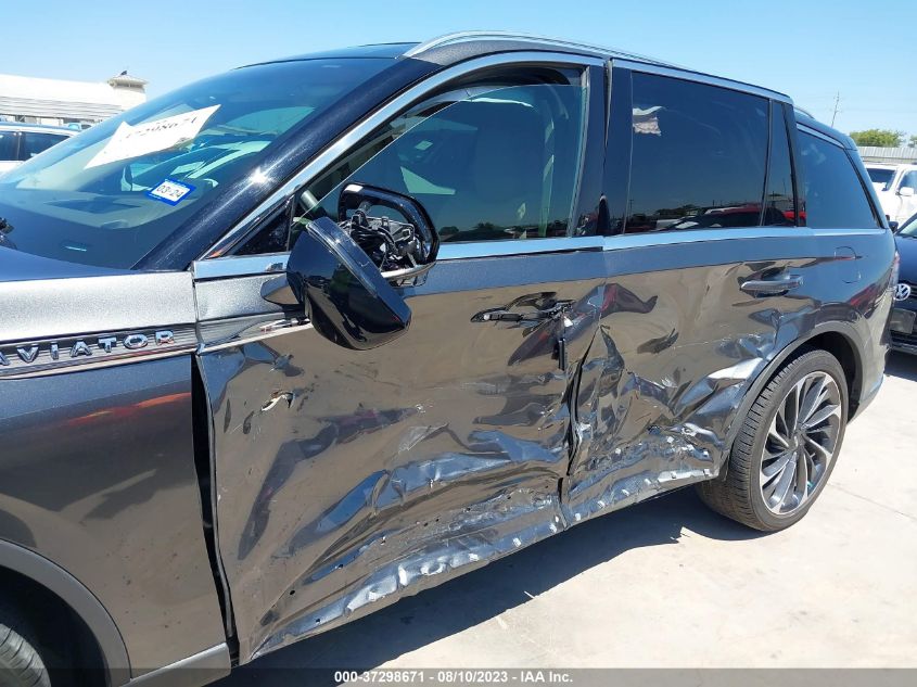 VIN 5LM5J7XC8LGL17590 2020 LINCOLN AVIATOR RESERVE