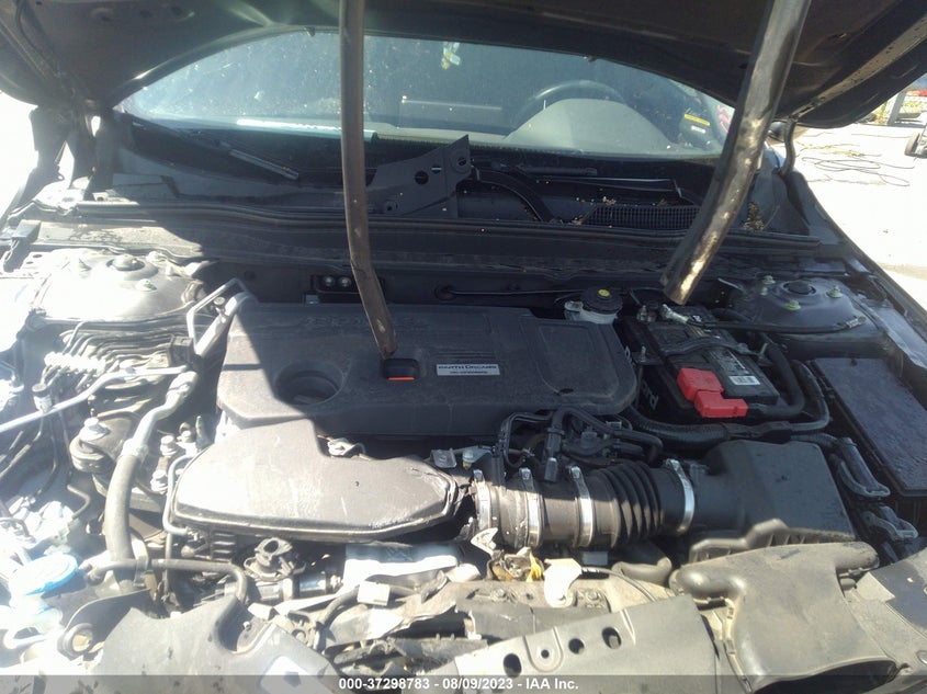 VIN 1HGCV2F34JA016887 2018 HONDA ACCORD SEDAN SPORT 2.0T