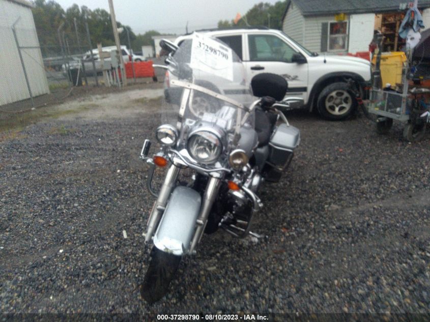 2019 HARLEY-DAVIDSON FLHR - 1HD1FBC18KB679346