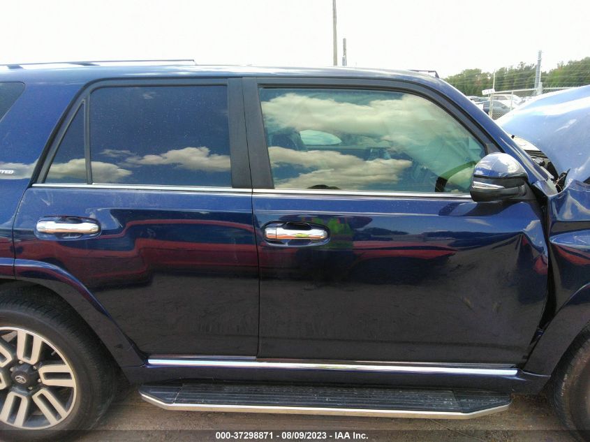 2019 TOYOTA 4RUNNER SR5 - JTEZU5JR7K5205208