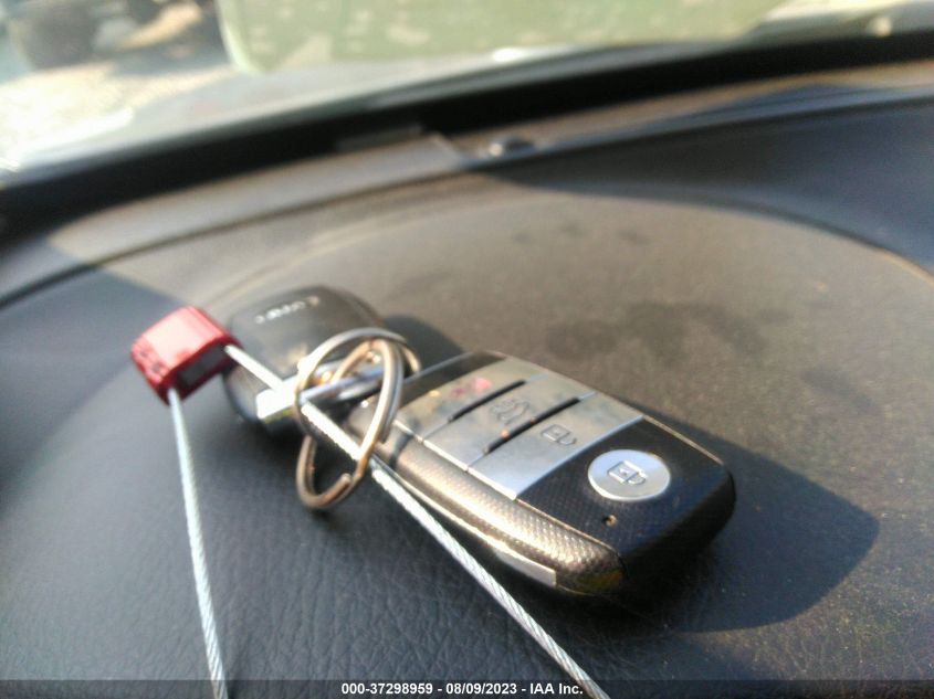 2015 KIA SORENTO EX - 5XYKUDA79FG608568
