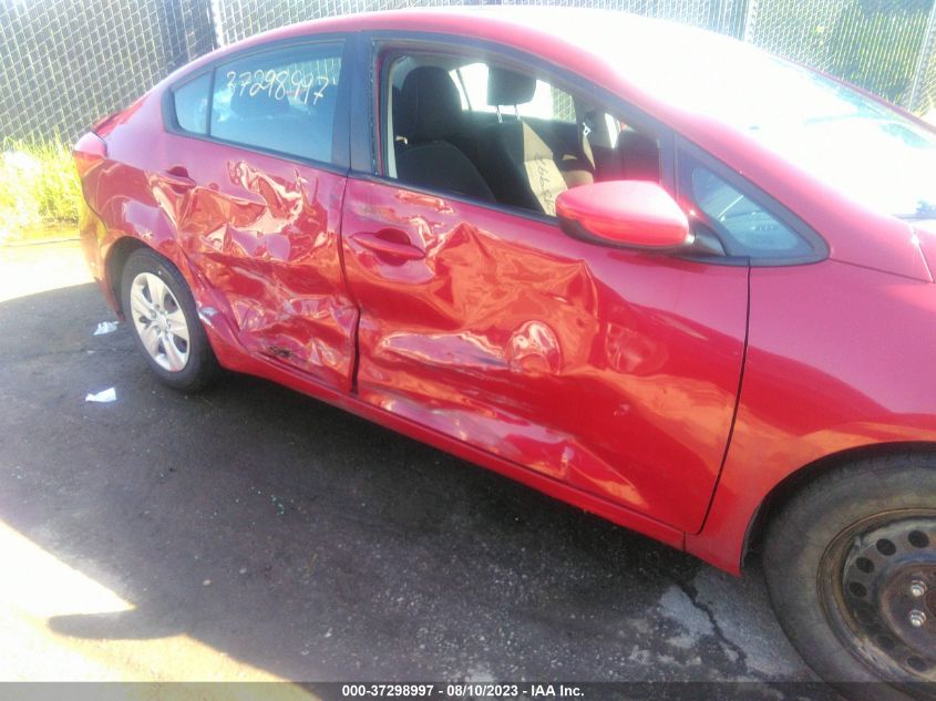 2016 KIA FORTE LX - KNAFK4A69G5455406