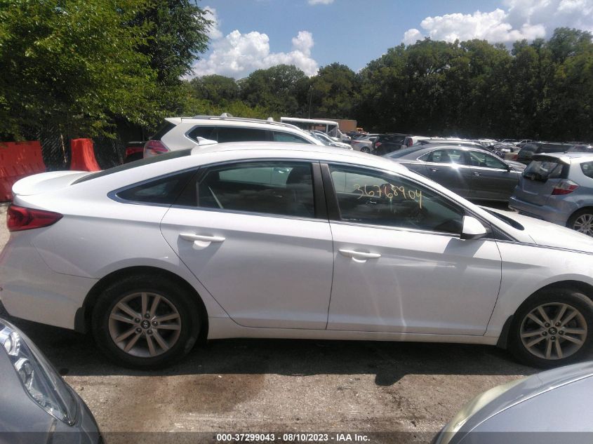 2015 HYUNDAI SONATA 2.4L SE - 5NPE24AF0FH044084