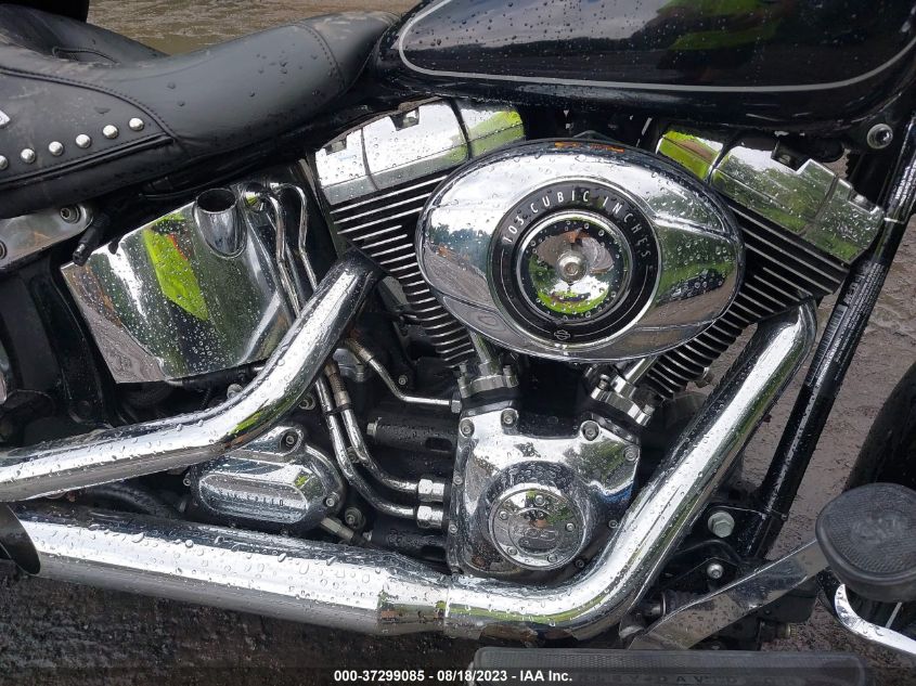 2013 HARLEY-DAVIDSON FLSTC HERITAGE SOFTAIL CLASSIC - 1HD1BWV1XDB034054