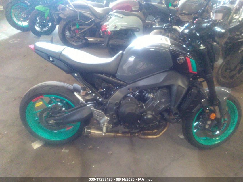 2022 YAMAHA MT09 - JYARN71E1NA002252