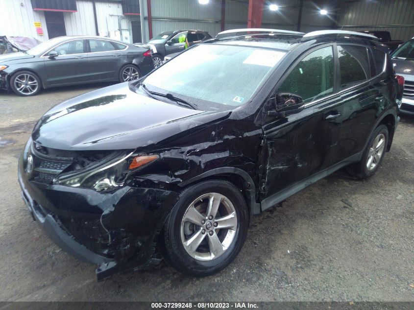 2015 TOYOTA RAV4 XLE - 2T3RFREV3FW340729