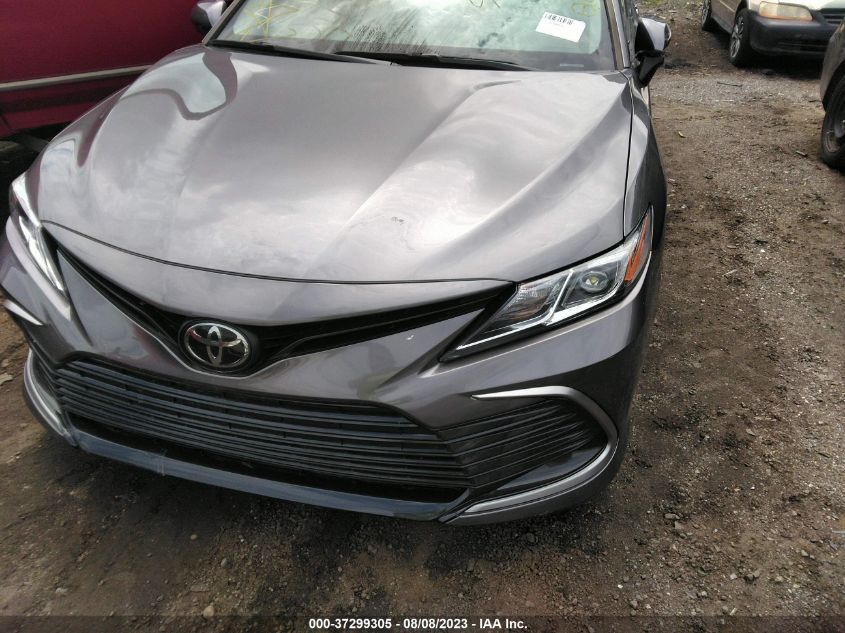 2021 TOYOTA CAMRY LE - 4T1C11AK8MU547205