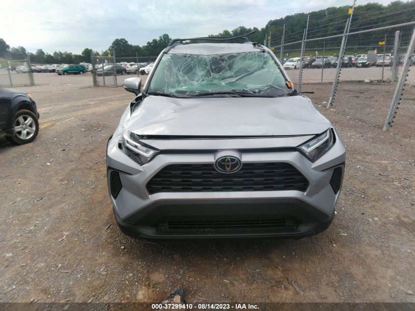 2022 TOYOTA RAV4 XLE - 2T3P1RFV7NW280439