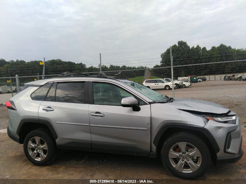 2022 TOYOTA RAV4 XLE - 2T3P1RFV7NW280439