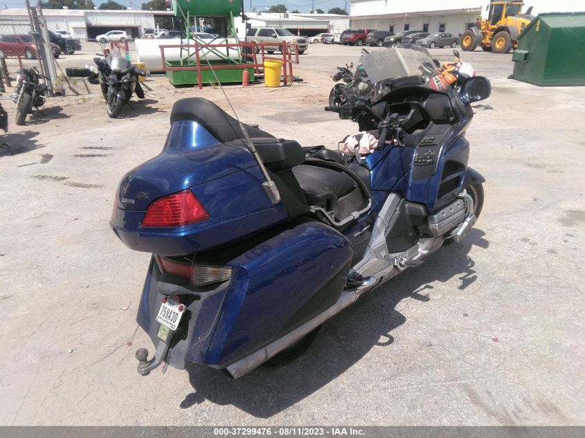 2014 HONDA GL1800 M - JH2SC68M9EK200016