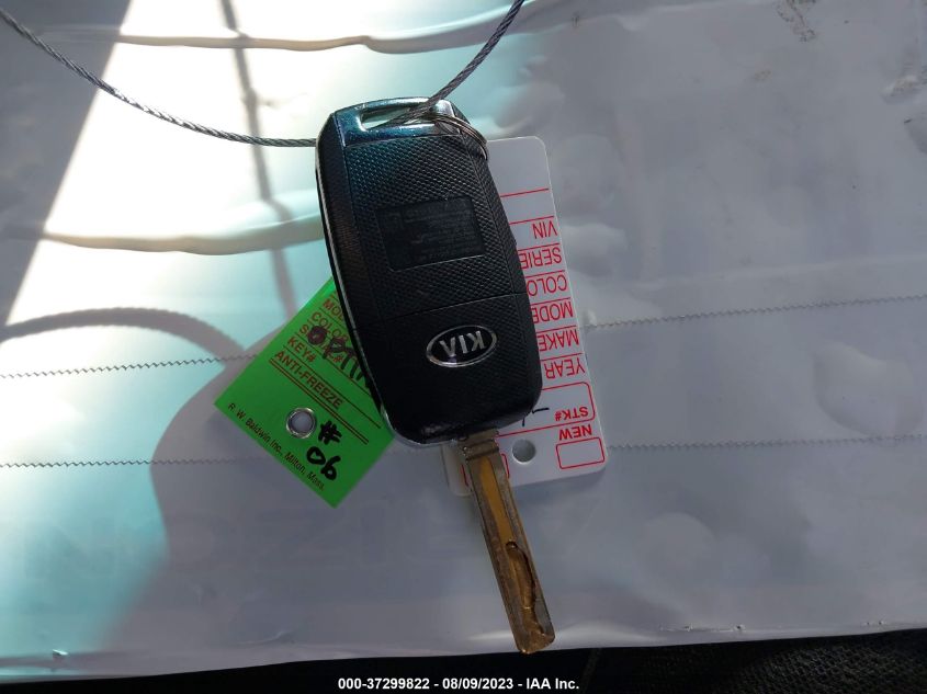 2017 KIA OPTIMA LX - 5XXGT4L36HG176130