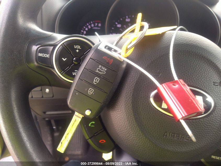 2018 KIA SOUL + - KNDJP3A54J7888210