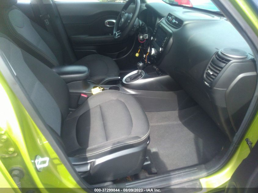 2018 KIA SOUL + - KNDJP3A54J7888210