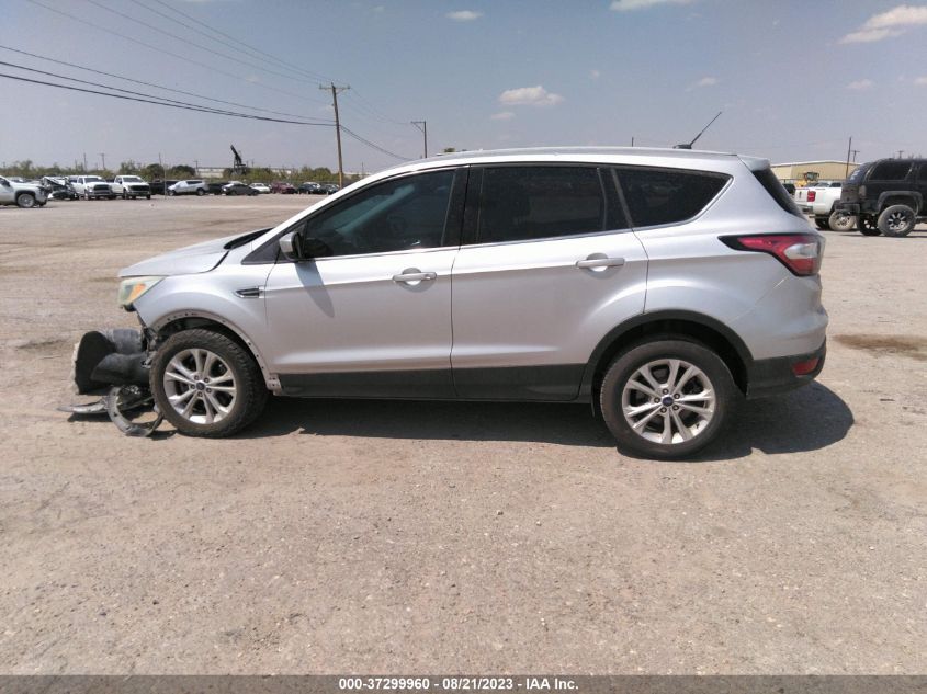 2017 FORD ESCAPE SE - 1FMCU9G92HUC03272
