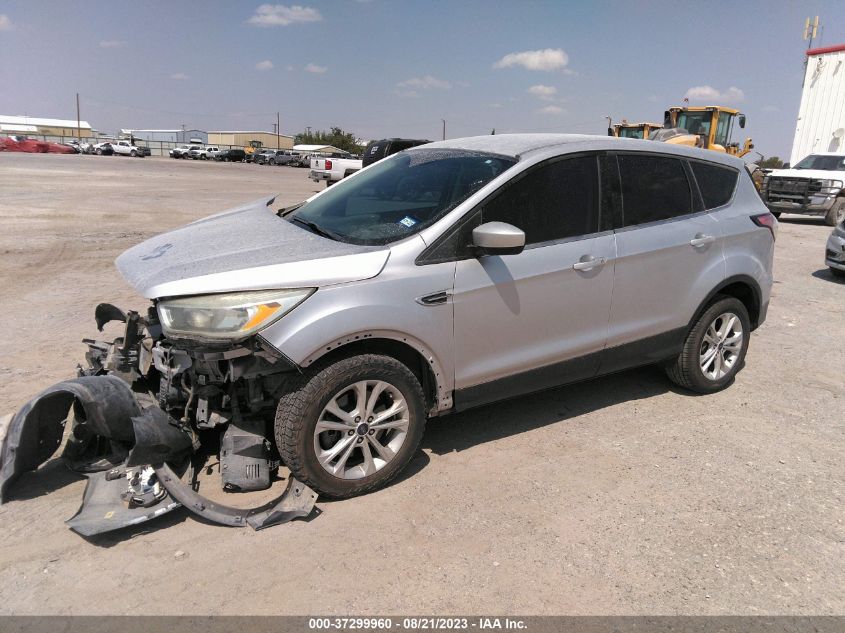 2017 FORD ESCAPE SE - 1FMCU9G92HUC03272