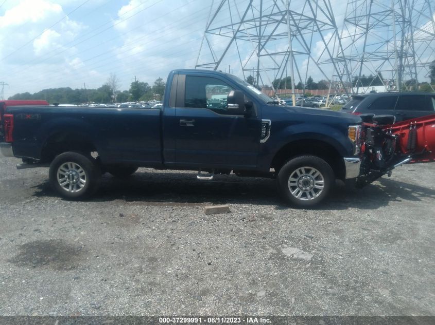 2017 FORD SUPER DUTY F-250 SRW XLT/XL - 1FTBF2B6XHEE06791