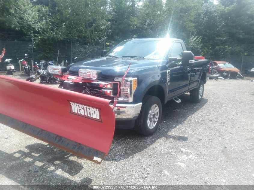 2017 FORD SUPER DUTY F-250 SRW XLT/XL - 1FTBF2B6XHEE06791