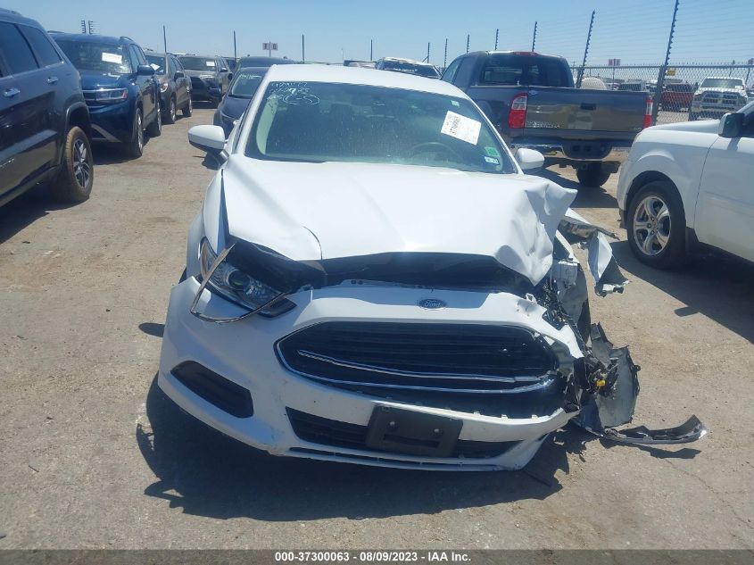 2015 FORD FUSION S - 3FA6P0G76FR208147