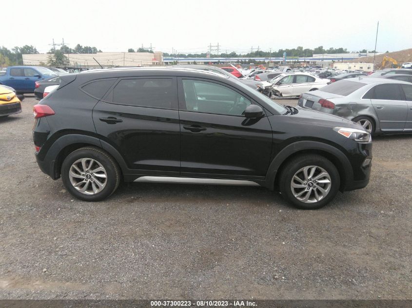 2017 HYUNDAI TUCSON SE - KM8J3CA45HU352893
