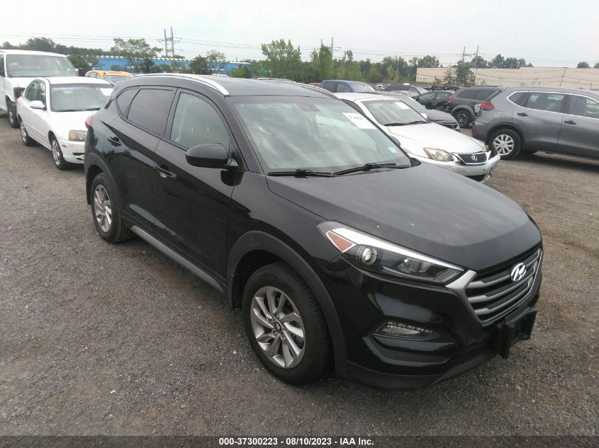 2017 HYUNDAI TUCSON SE - KM8J3CA45HU352893