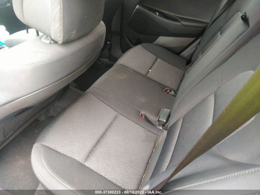 2017 HYUNDAI TUCSON SE - KM8J3CA45HU352893
