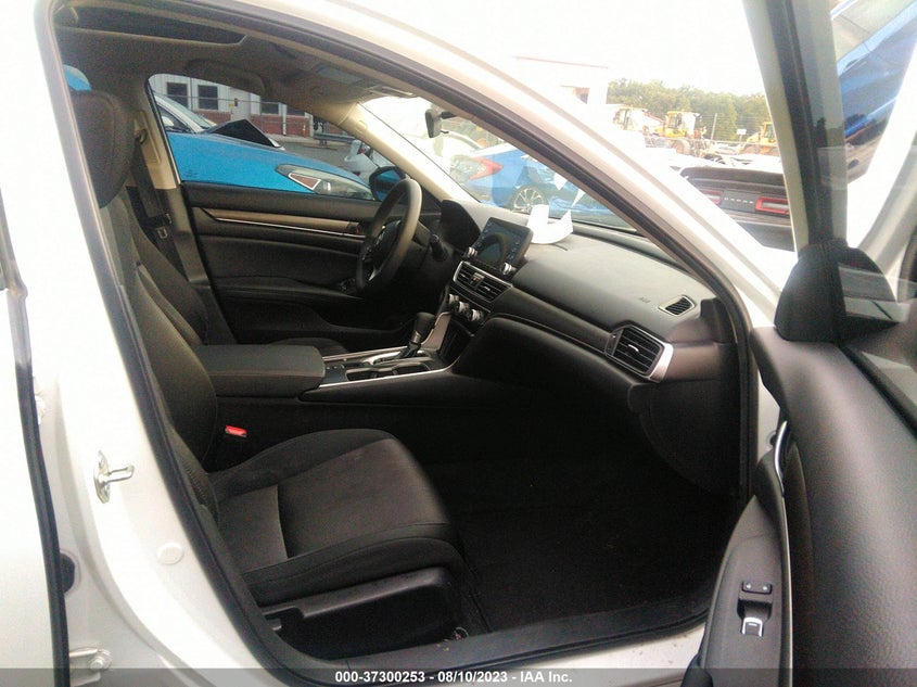 VIN 1HGCV1F19KA167802 2019 HONDA ACCORD SEDAN LX 1.5T