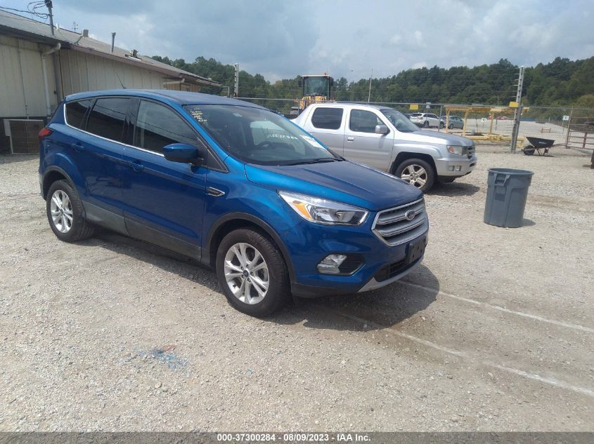 2019 FORD ESCAPE SE - 1FMCU0GDXKUA17602