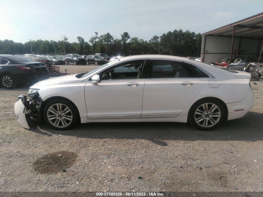 2013 LINCOLN MKZ - 3LN6L2G9XDR803630