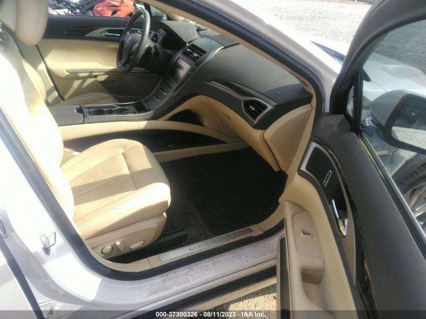 2013 LINCOLN MKZ - 3LN6L2G9XDR803630