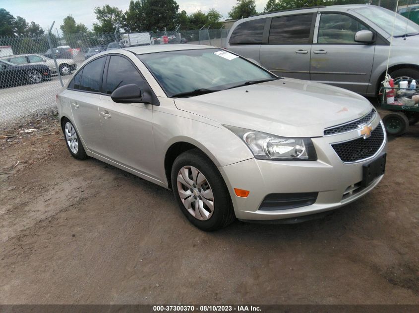 2014 CHEVROLET CRUZE LS - 1G1PA5SH2E7214717