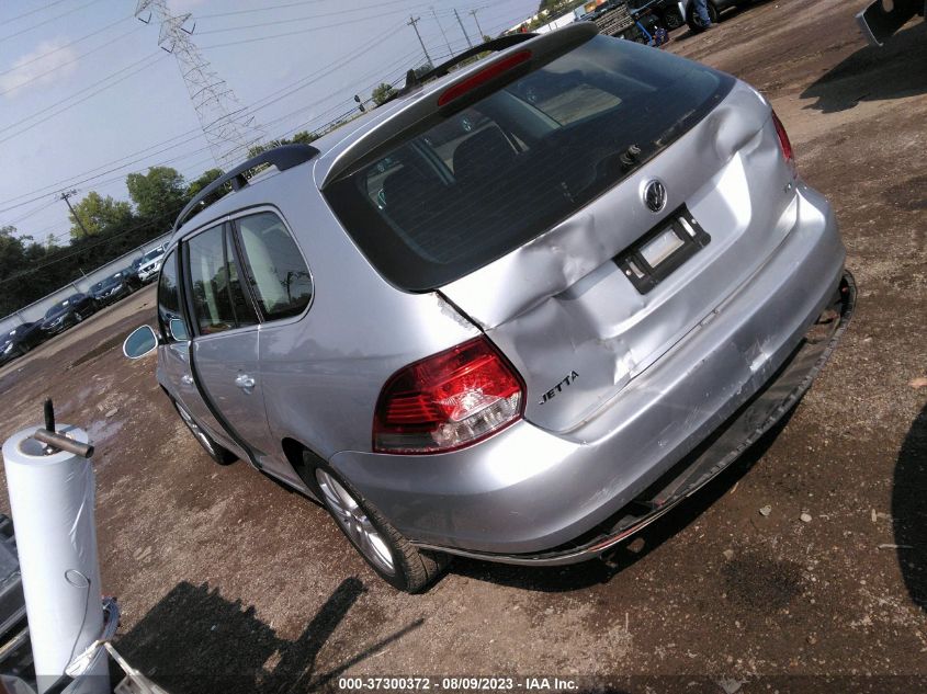2014 VOLKSWAGEN JETTA SPORTWAGEN TDI - 3VWPL7AJ6EM625915