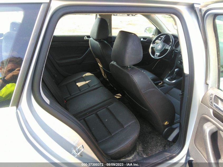 2014 VOLKSWAGEN JETTA SPORTWAGEN TDI - 3VWPL7AJ6EM625915
