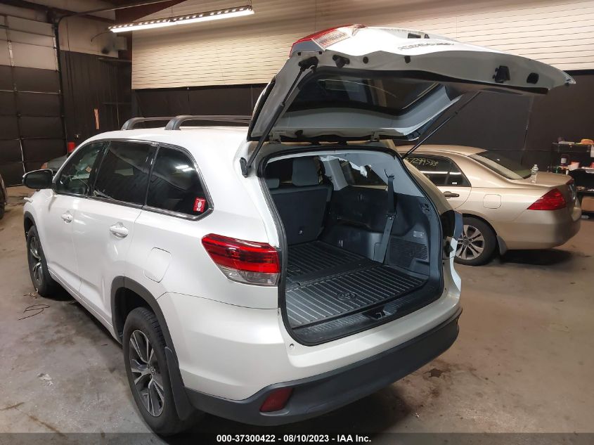 2018 TOYOTA HIGHLANDER LE - 5TDBZRFHXJS876220