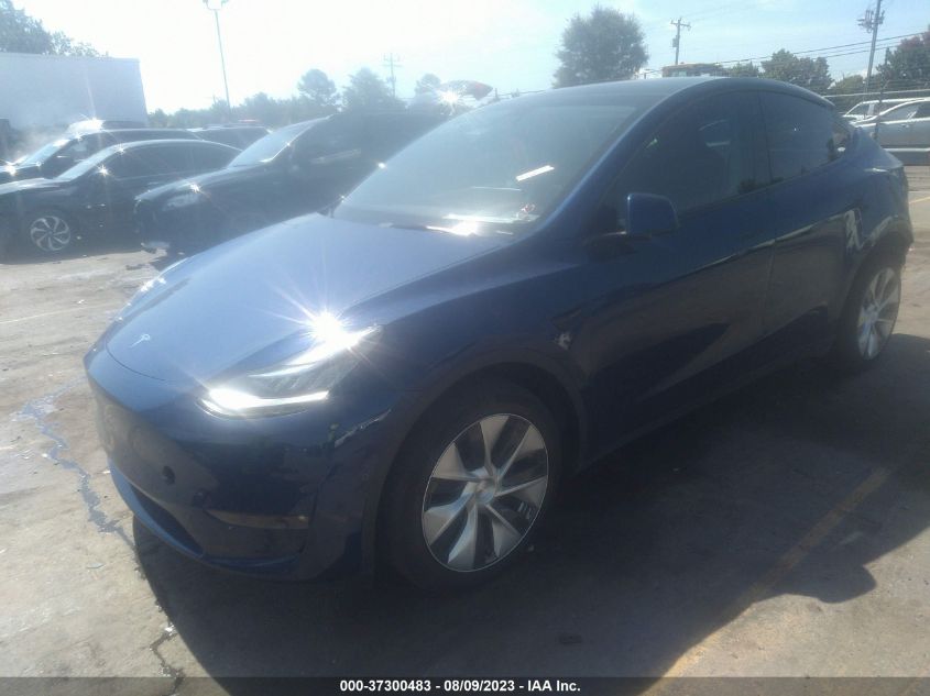 2022 TESLA MODEL Y LONG RANGE - 7SAYGAEE6NF427882