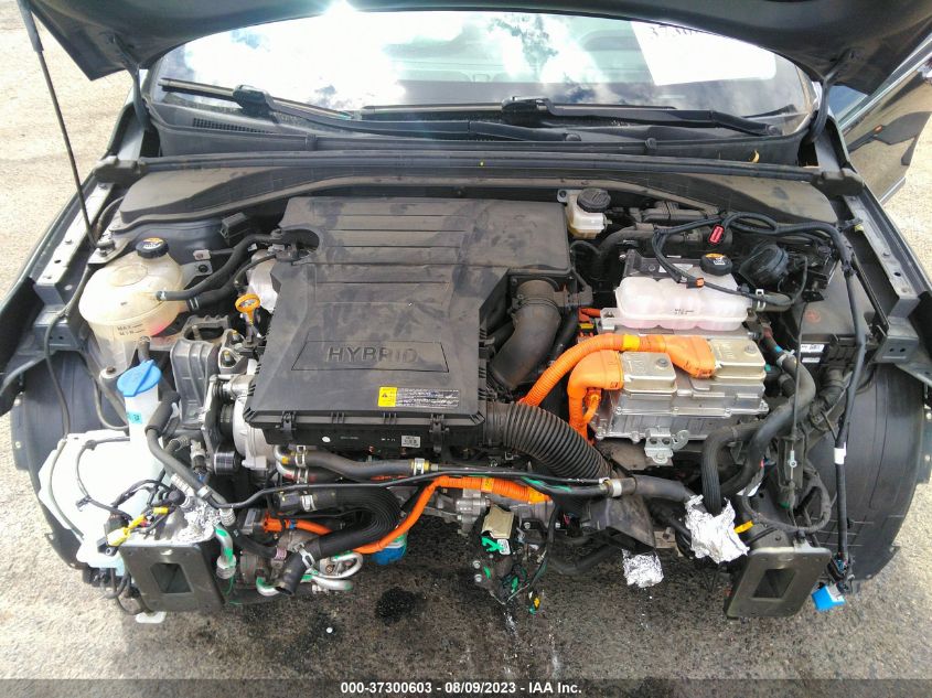 2022 HYUNDAI IONIQ HYBRID LIMITED - KMHC05LC3NU283084